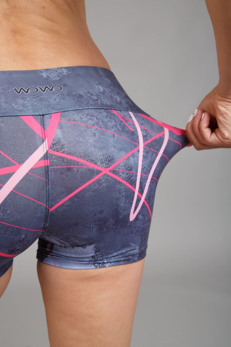 Dámske krátke legíny, mliečny hodváb – 511